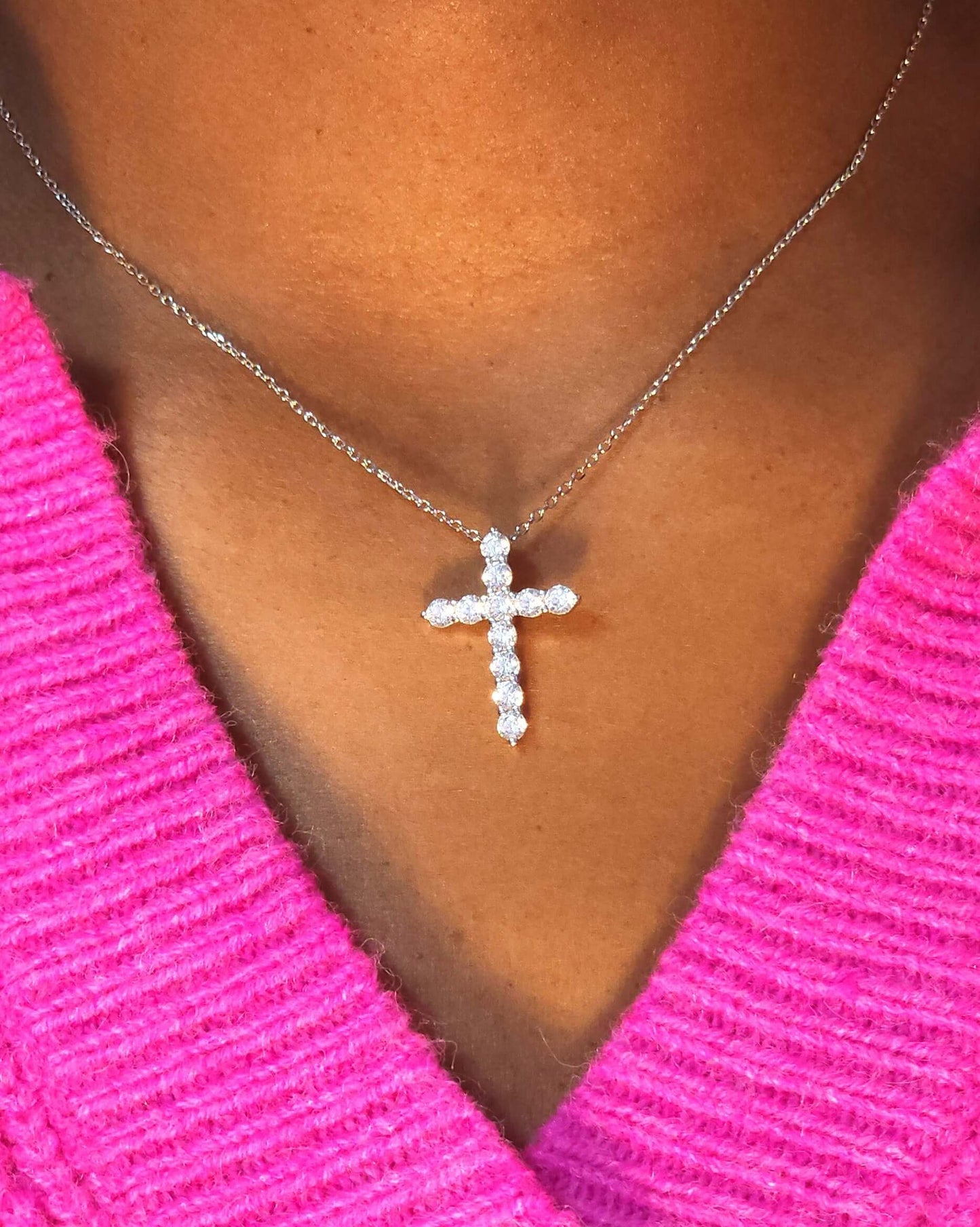 Don't cross me necklace